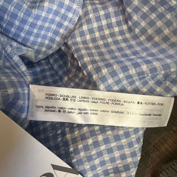 Zara Blue Gingnam Crop Top button
Down Balloon Sleeve and bottoms size M - Picture 10 of 13